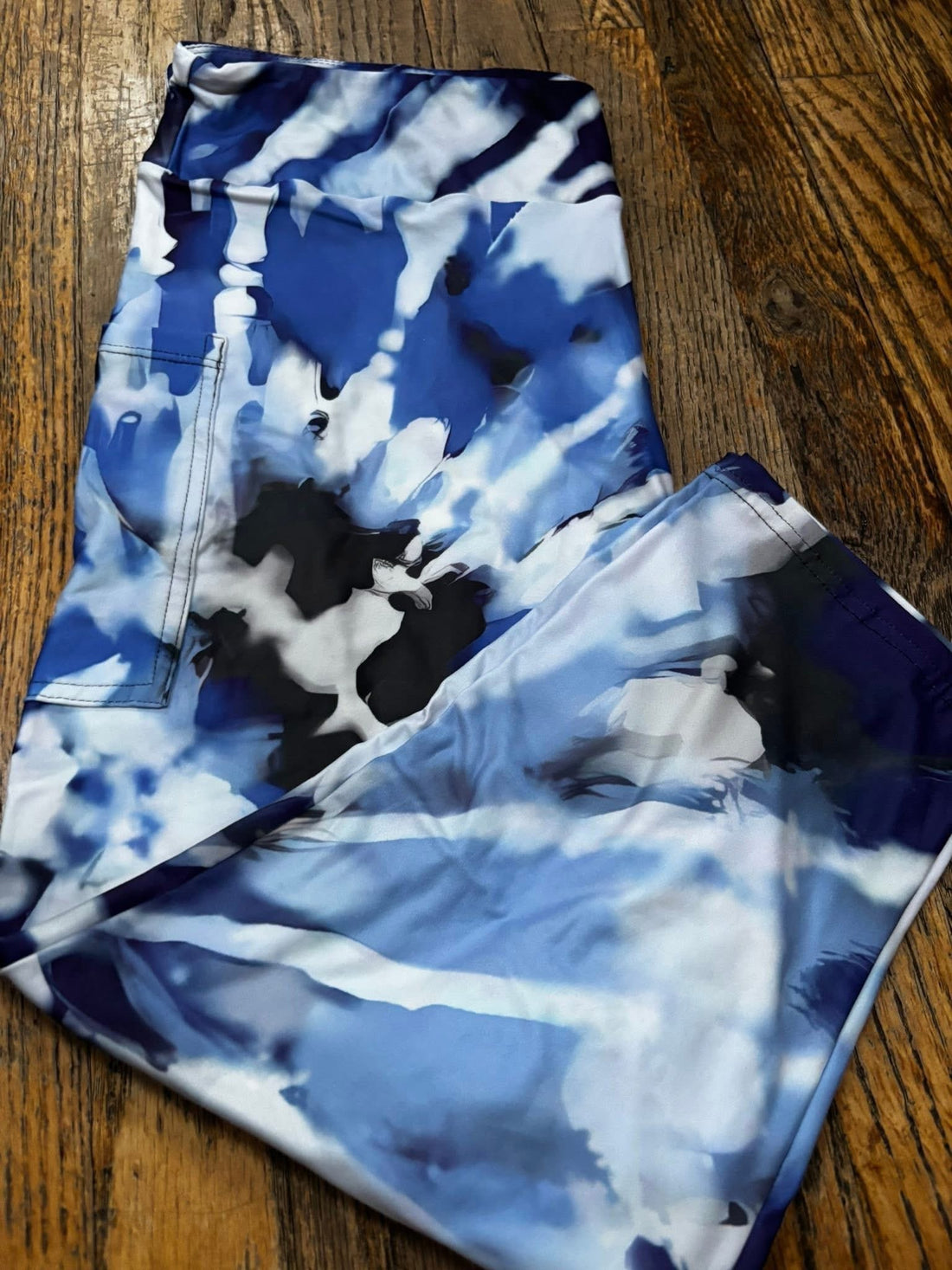 Blue tie dye capri