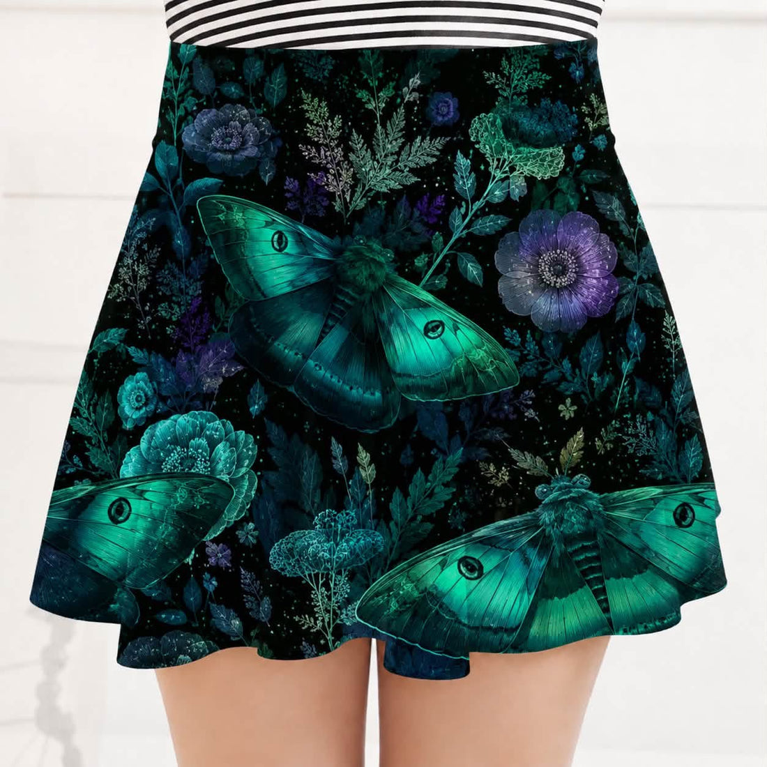 Moth skort