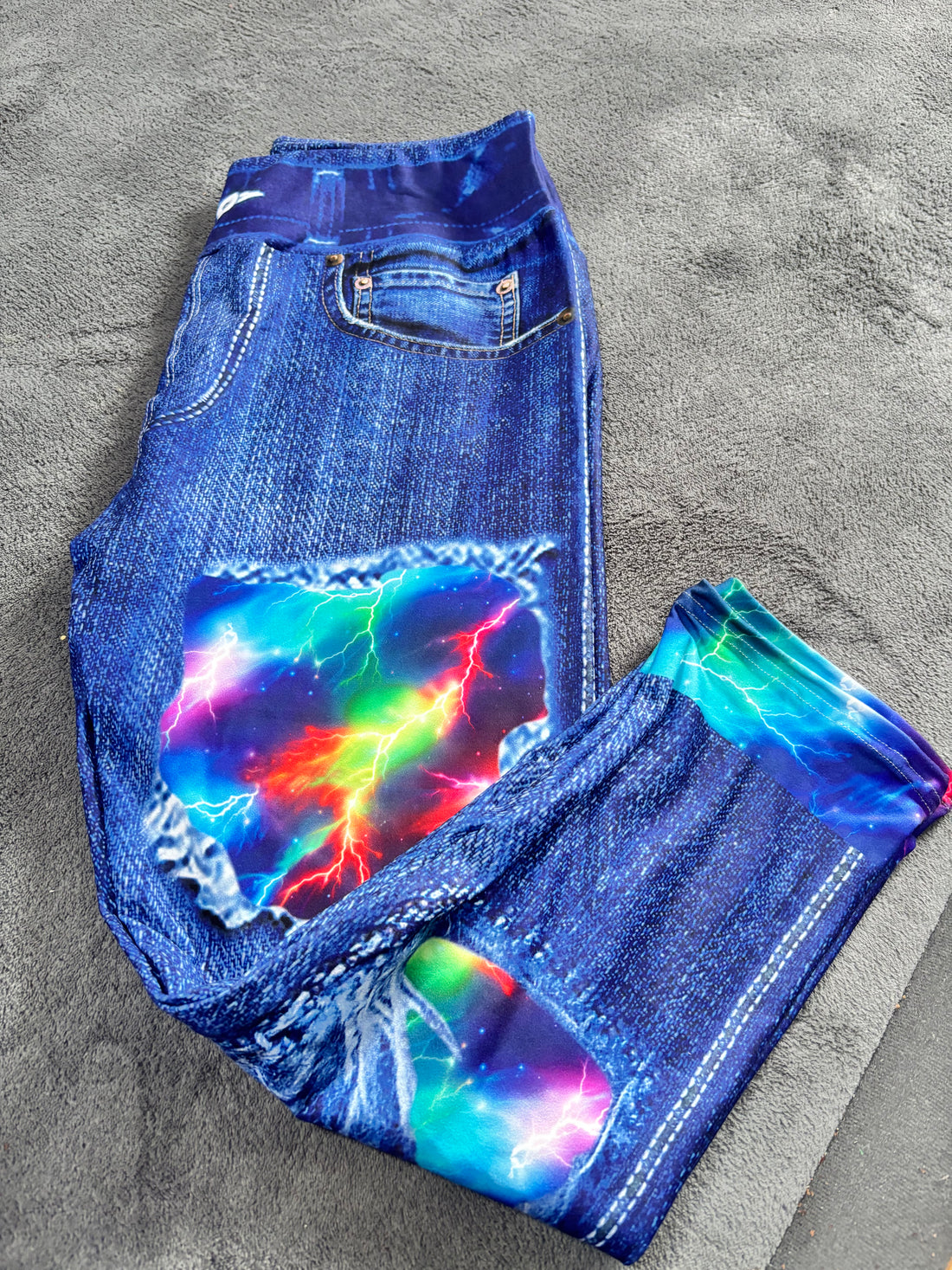 Galaxy faux denim Capri with pockets